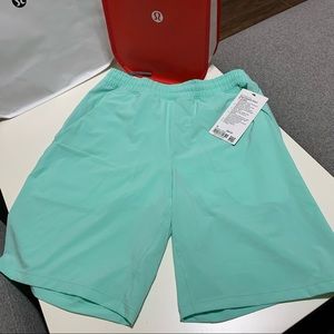 Lululemon Pace Breaker Short 9” lined